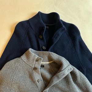 Two banana republic sweaters